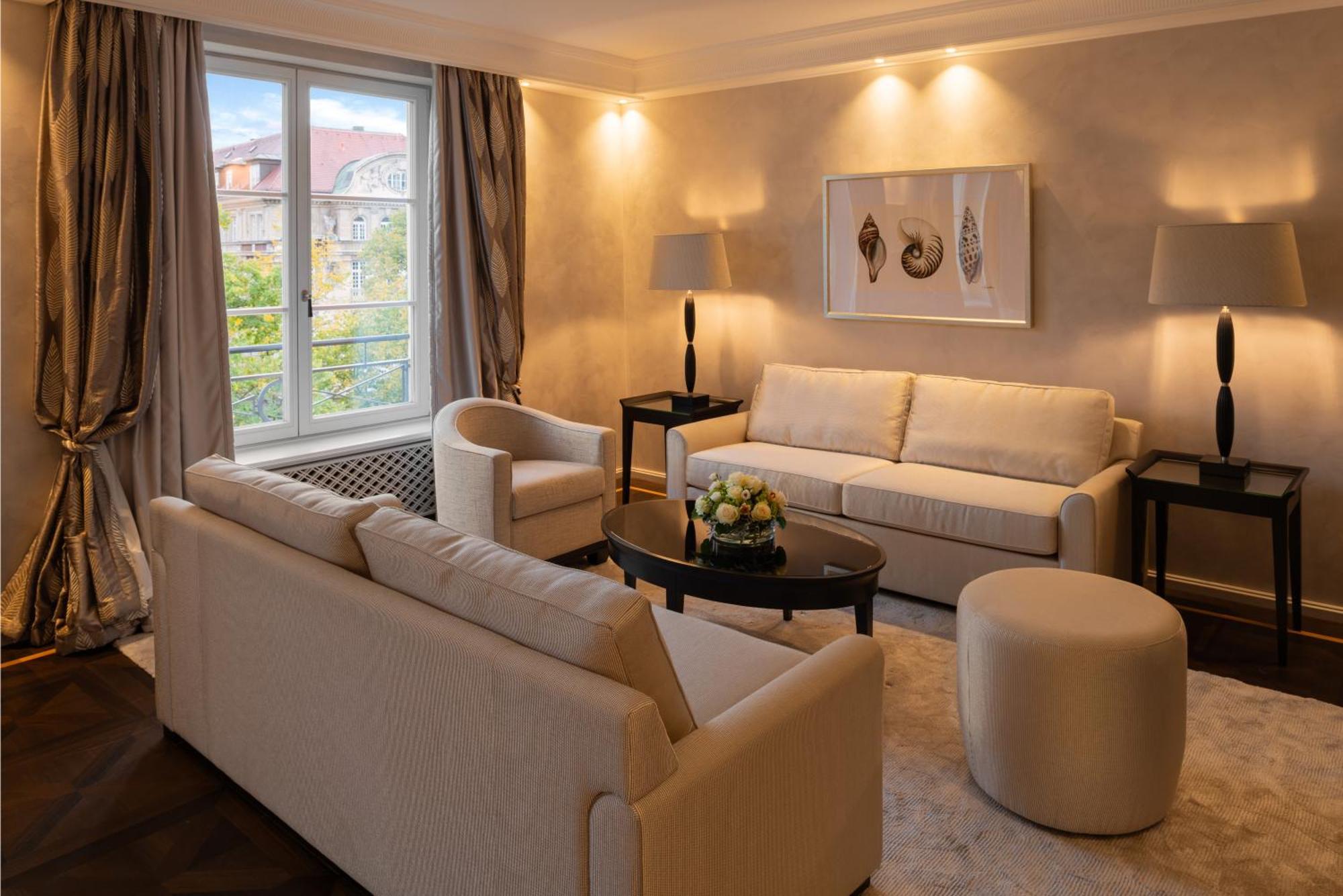 Hotel Bayerischer Hof Monachium Zewnętrze zdjęcie