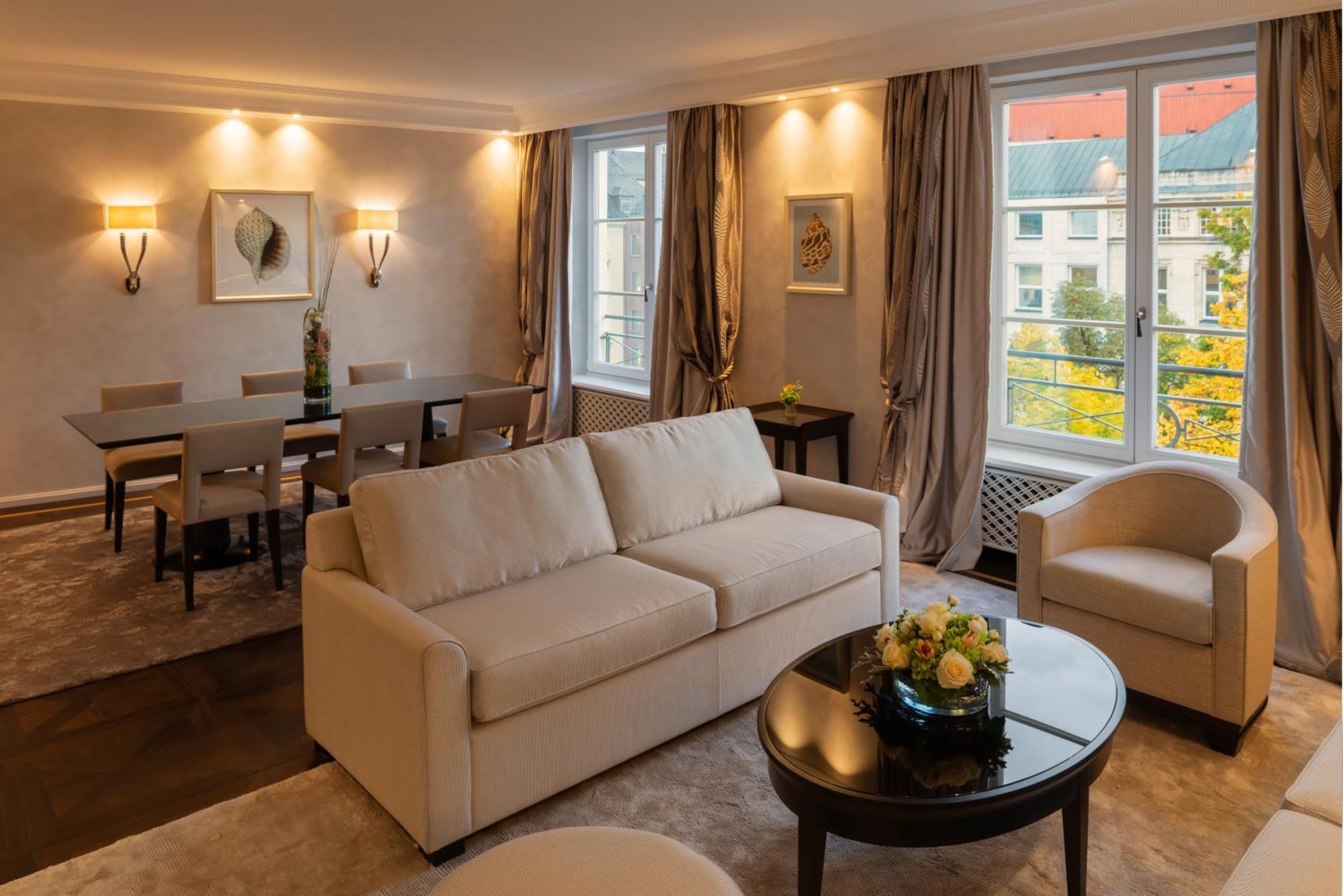 Hotel Bayerischer Hof Monachium Zewnętrze zdjęcie
